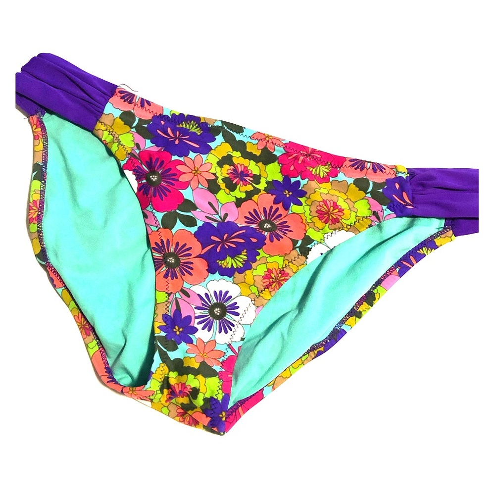Swimsuit (bottoms)